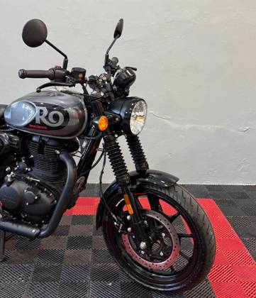 ROYAL ENFIELD HUNTER 350 